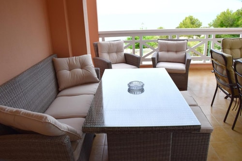 Dreamy apartment with sea views by beBalmy, photo 27 of 34