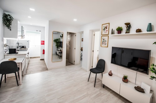 Lovely apartment in Barajas by beBalmy, photo 10 of 35
