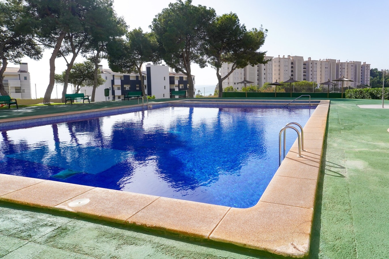 AL-97 (Villajoyosa) Paraiso · Bright apartment in Villajoyosa 4 beBalmy