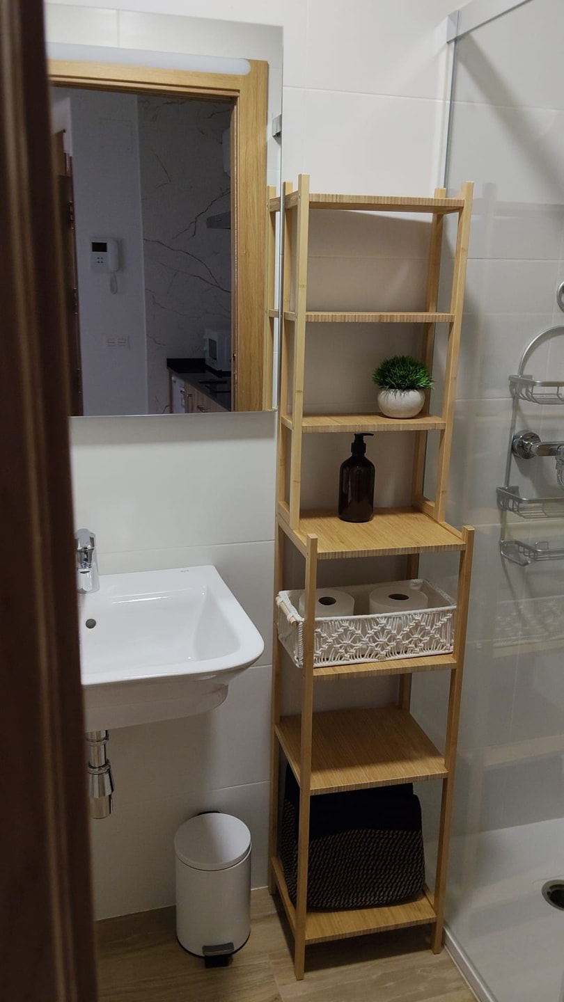 Cozy Studio in San Pablo Salamanca by beBalmy 13 beBalmy