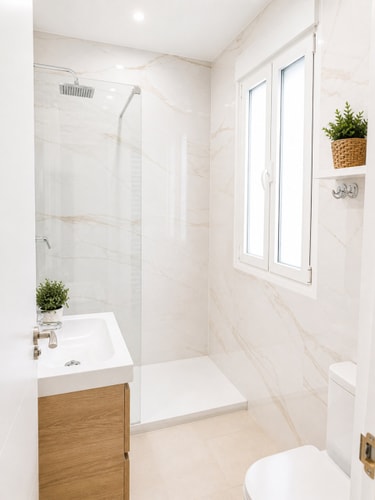 Central and renovated apartment by beBalmy, photo 5 of 10