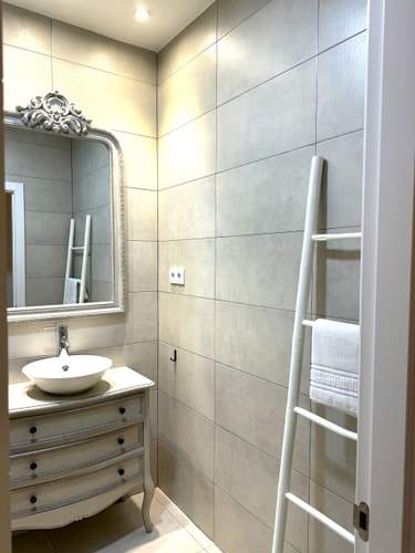 Luxurious apartment in Chamberí by beBalmy, photo 49 of 58