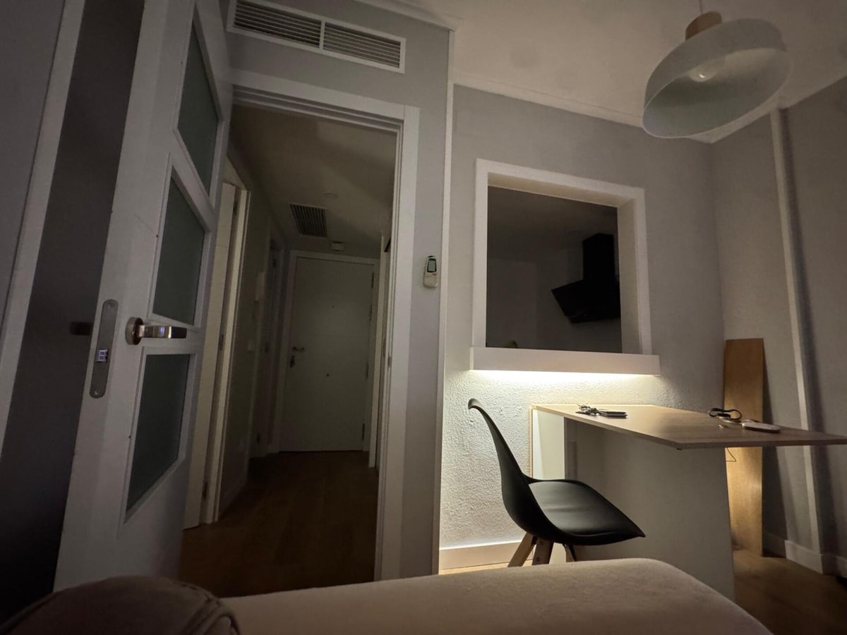 Airport plenilunio suites beige by beBalmy 4 beBalmy