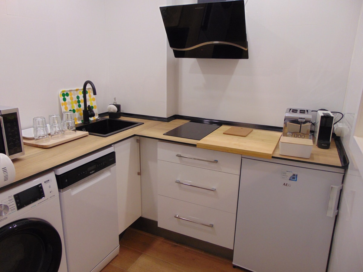 Airport plenilunio suites beige by beBalmy 15 beBalmy