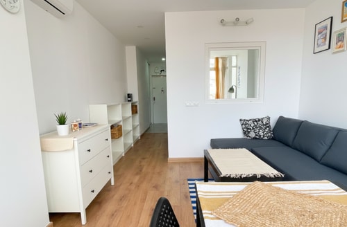 Cozy & Central Apartment with Pool in Torremolinos, photo 15 of 19
