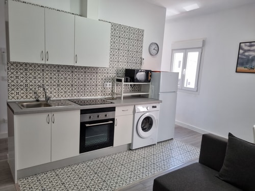 Art Apartment in Toledo by beBalmy, photo 2 of 19