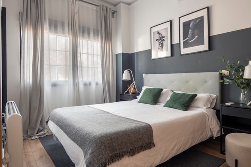 Elegant loft close to the airport by beBalmy, photo 2 of 5