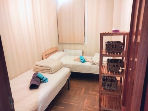 Comfortable apartment with pool by beBalmy, photo 4 of 13