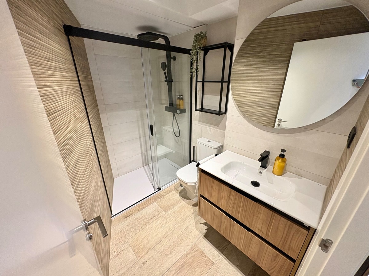 Cozy apartment in Madrid 15° de Mayo by beBalmy 4 beBalmy