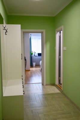 City Center Charm: 2BR Apartment 28 Flat Manager Booking