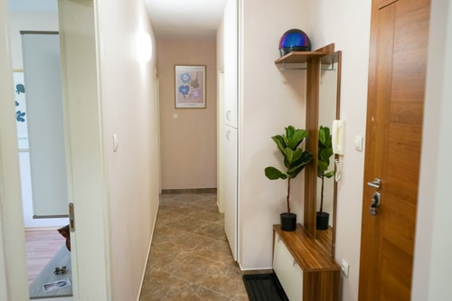 Comfortable 2BR Urban Getaway in City Center 27 Flat Manager Booking