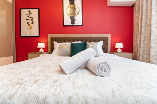 City Center Perfect: 3BR Apartment 9 Flat Manager Booking