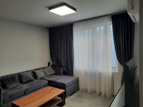 Plovdiv Central: Modern 1BR with Netflix & Balcony 6 Flat Manager Booking
