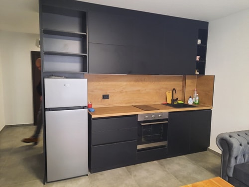 Plovdiv Central: Modern 1BR with Netflix & Balcony 7 Flat Manager Booking