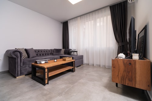 Central Plovdiv: Modern 1BR with Netflix & Balcony 6 Flat Manager Booking