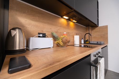 Central Plovdiv: Modern 1BR with Netflix & Balcony 11 Flat Manager Booking
