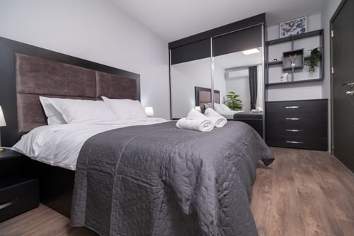 Central Plovdiv: Modern 1BR with Netflix & Balcony 2 Flat Manager Booking