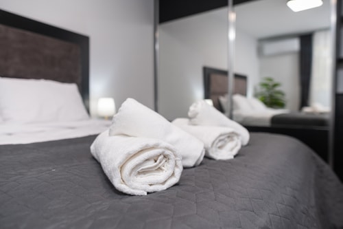 Central Plovdiv: Modern 1BR with Netflix & Balcony 23 Flat Manager Booking
