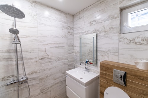 Central Plovdiv: Modern 1BR with Netflix & Balcony 26 Flat Manager Booking