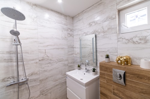 Central Plovdiv: Modern 1BR with Netflix & Balcony 31 Flat Manager Booking