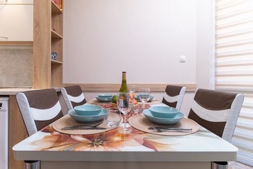 Comfortable 2BR Urban Getaway in City Center 18 Flat Manager Booking