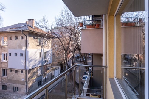 Comfortable 2BR Urban Getaway in City Center 64 Flat Manager Booking