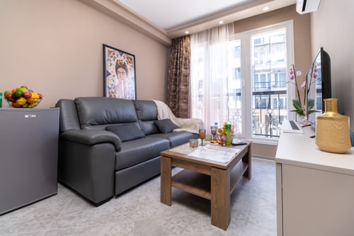 City Center Perfect 1-Bedroom Apartment 1 Flat Manager Booking