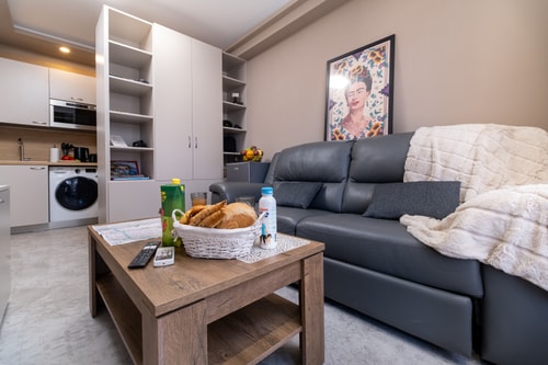 City Center Perfect 1-Bedroom Apartment 2 Flat Manager Booking