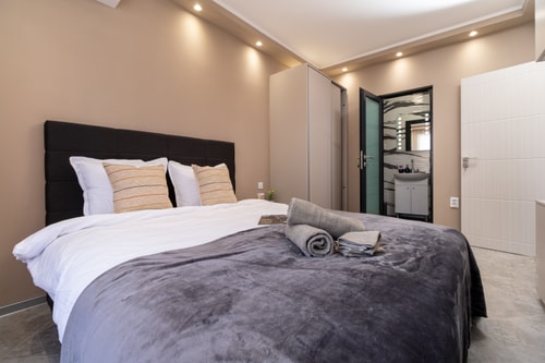 City Center Perfect 1-Bedroom Apartment 7 Flat Manager Booking