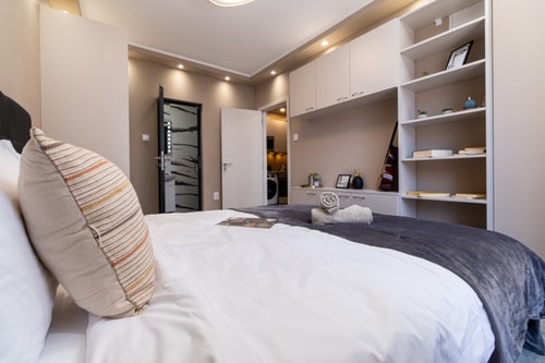 City Center Perfect 1-Bedroom Apartment 8 Flat Manager Booking