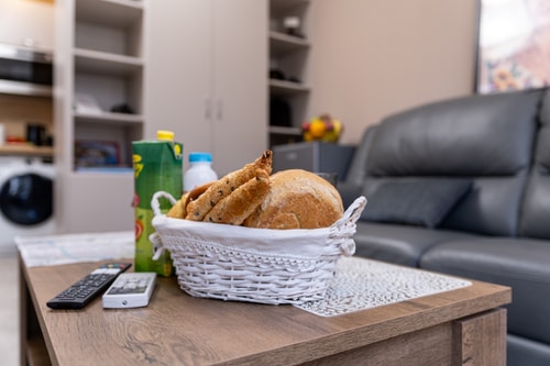 City Center Perfect 1-Bedroom Apartment 23 Flat Manager Booking