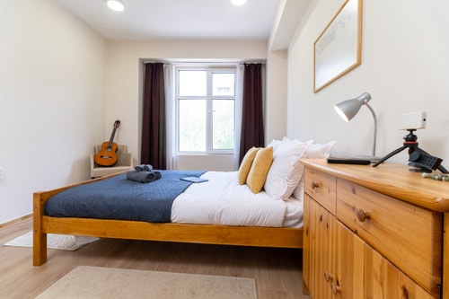 Chic Urban Getaway in City Center 18 Flat Manager Booking
