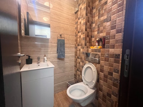 Chic Luxury Escape Close to Kapana Area 22 Flat Manager Booking