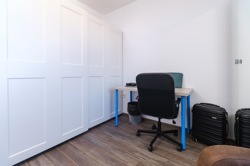 Serene Luxe Oasis Retreat on the Outskirts 7 Flat Manager Booking