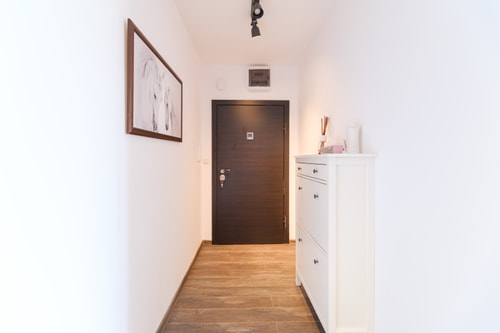 Serene Luxe Oasis Retreat on the Outskirts 25 Flat Manager Booking