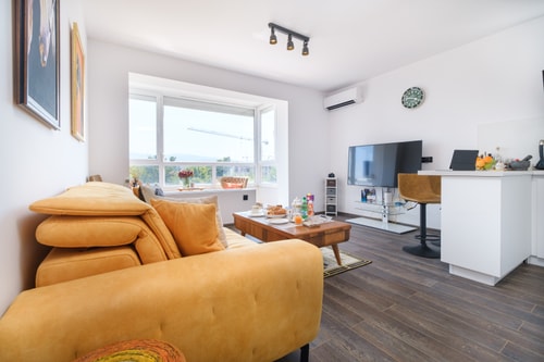 Serene Luxe Oasis Retreat on the Outskirts 26 Flat Manager Booking