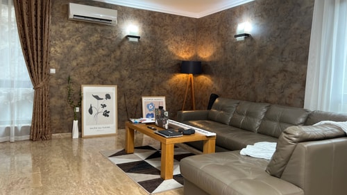 Chic Luxury Escape Close to Kapana Area 2 Flat Manager Booking