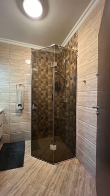 Chic Luxury Escape Close to Kapana Area 23 Flat Manager Booking