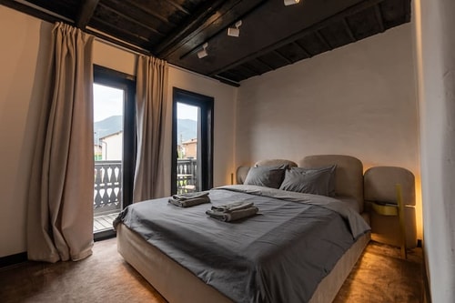 Mountain View Room Renovated Skabrin House 1921