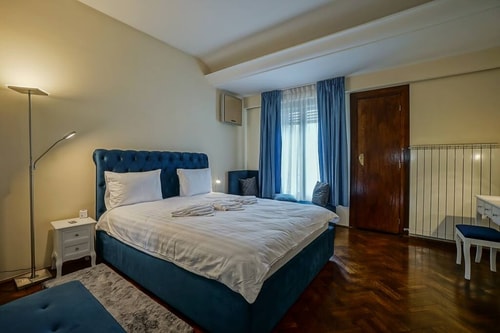 Lovely - 3 BDR Serviced Apartment in the Old Town 7 Flataway