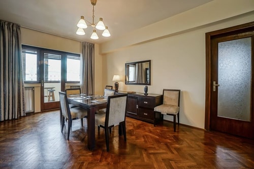 Lovely - 3 BDR Serviced Apartment in the Old Town 20 Flataway