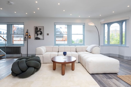 Ovitzia - Sunny Retreat, Views: Spacious + Terrace