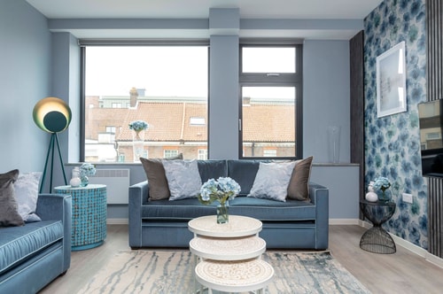 Palm Tree House - Winter Wonderland