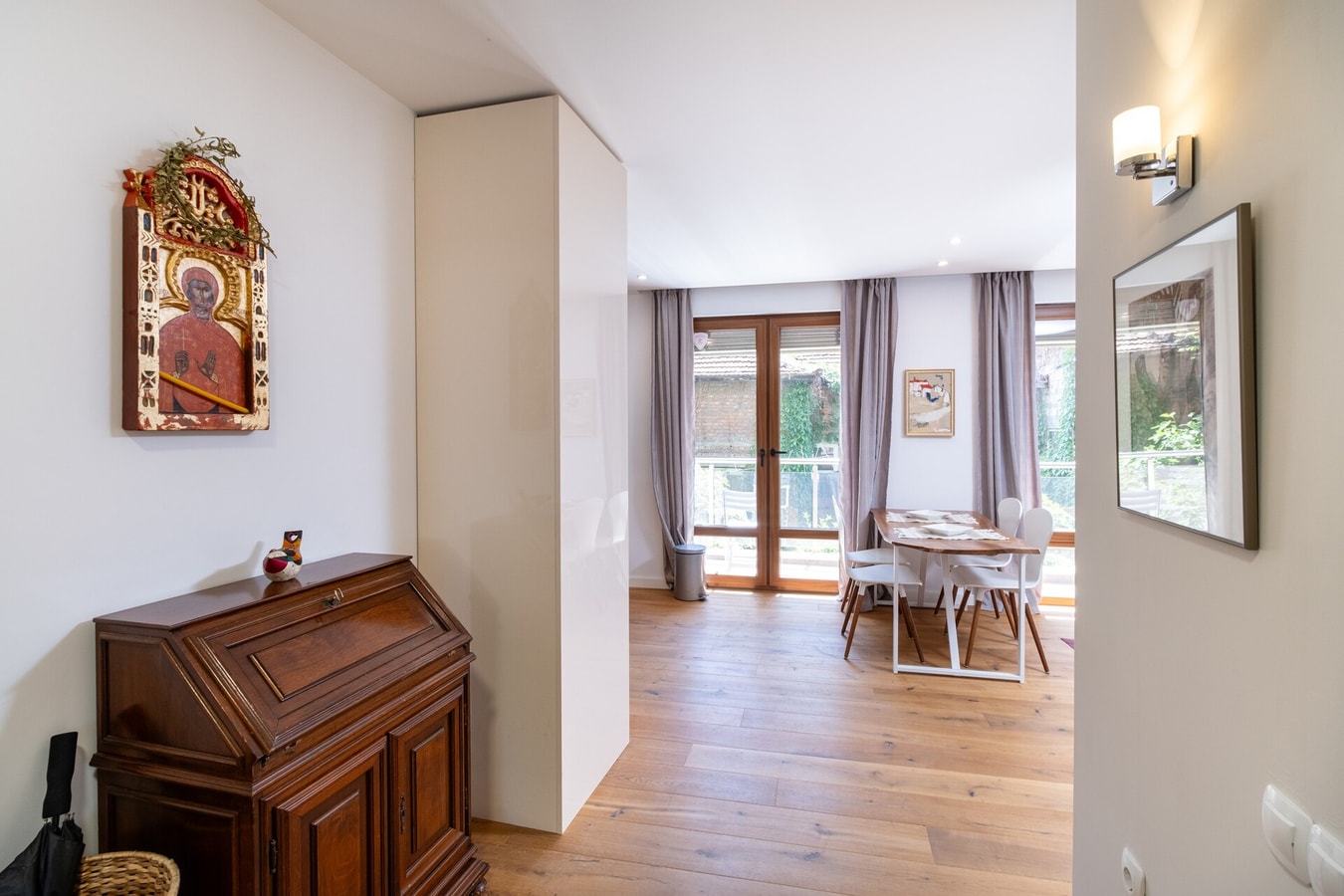 Central 1-bedroom Apartment 17 MT Homes Property Management