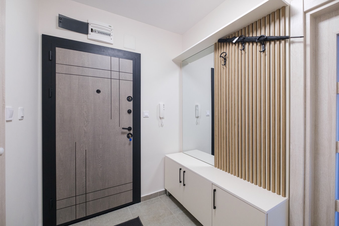 Modern 1-Bed Flat in Plovdiv Free Parking 22 MT Homes Property Management