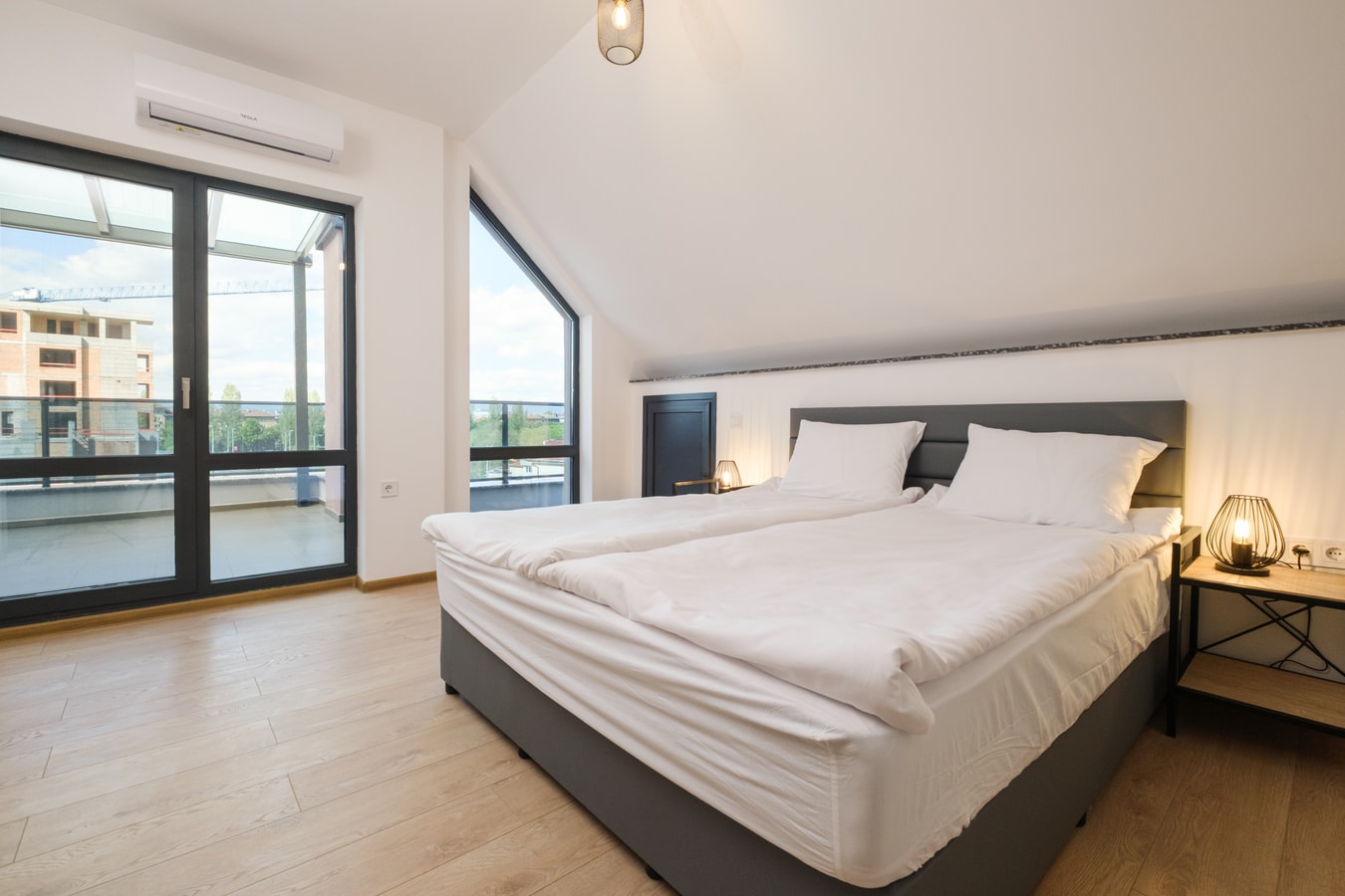Apartments by the river 11 Free private parking 18 Апартаменти край реката