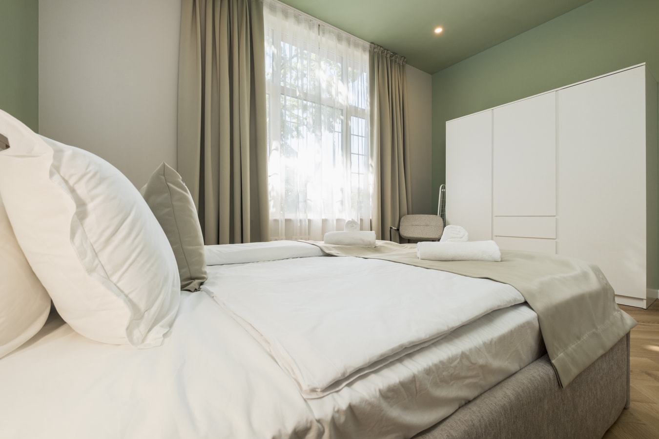 DEVET Boutique Apartments 2-Bedroom Apt.6 27 MT Homes Property Management