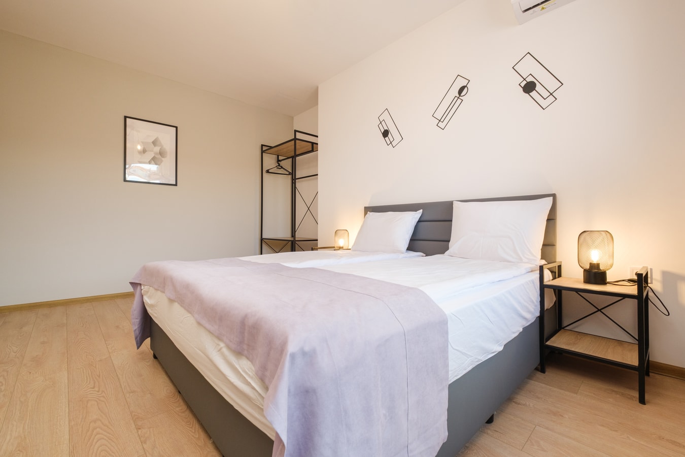 Apartments by the river 07 Free private parking 22 Апартаменти край реката