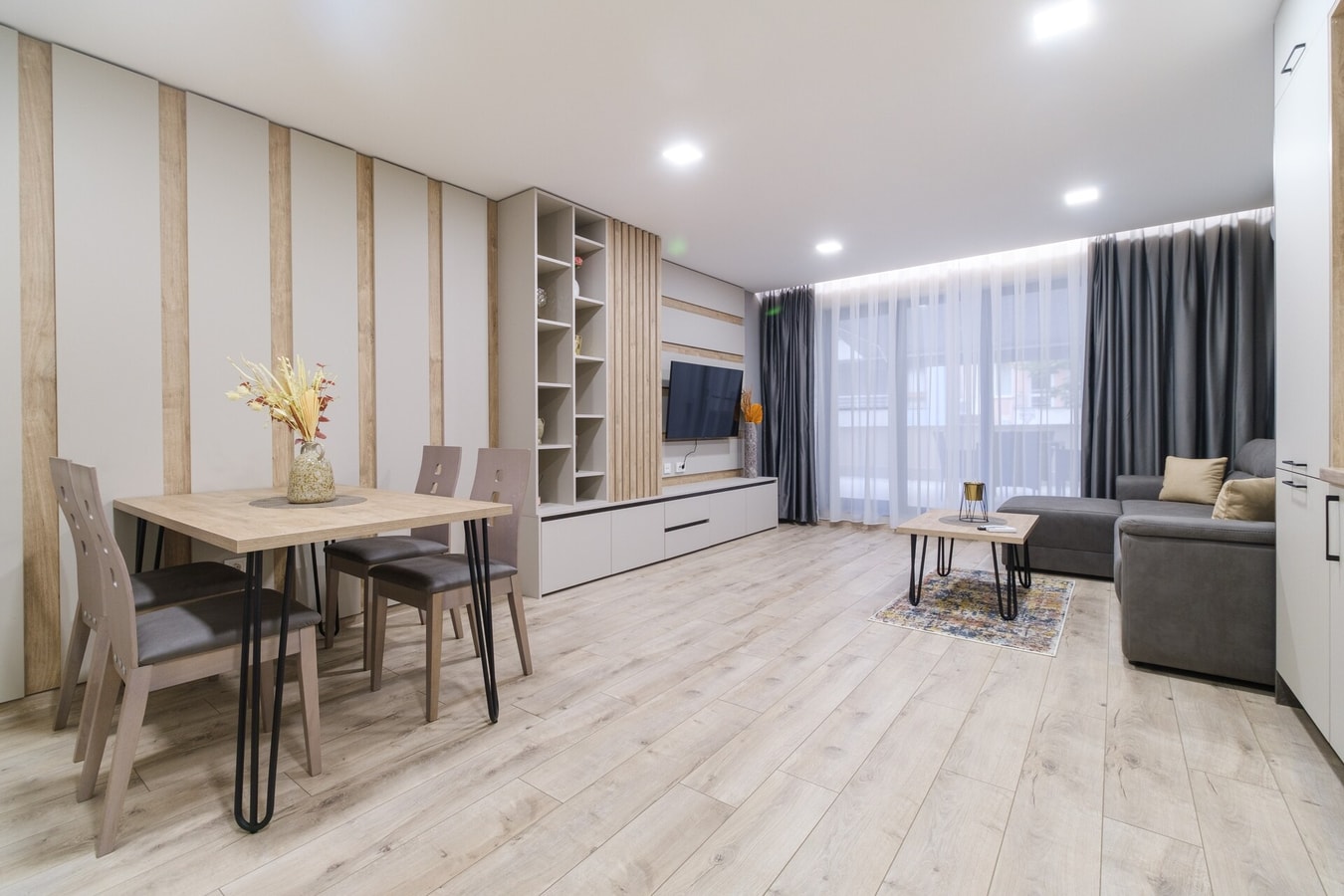 LDV 13 Residence 101 Free private parking 4 MT Homes Property Management