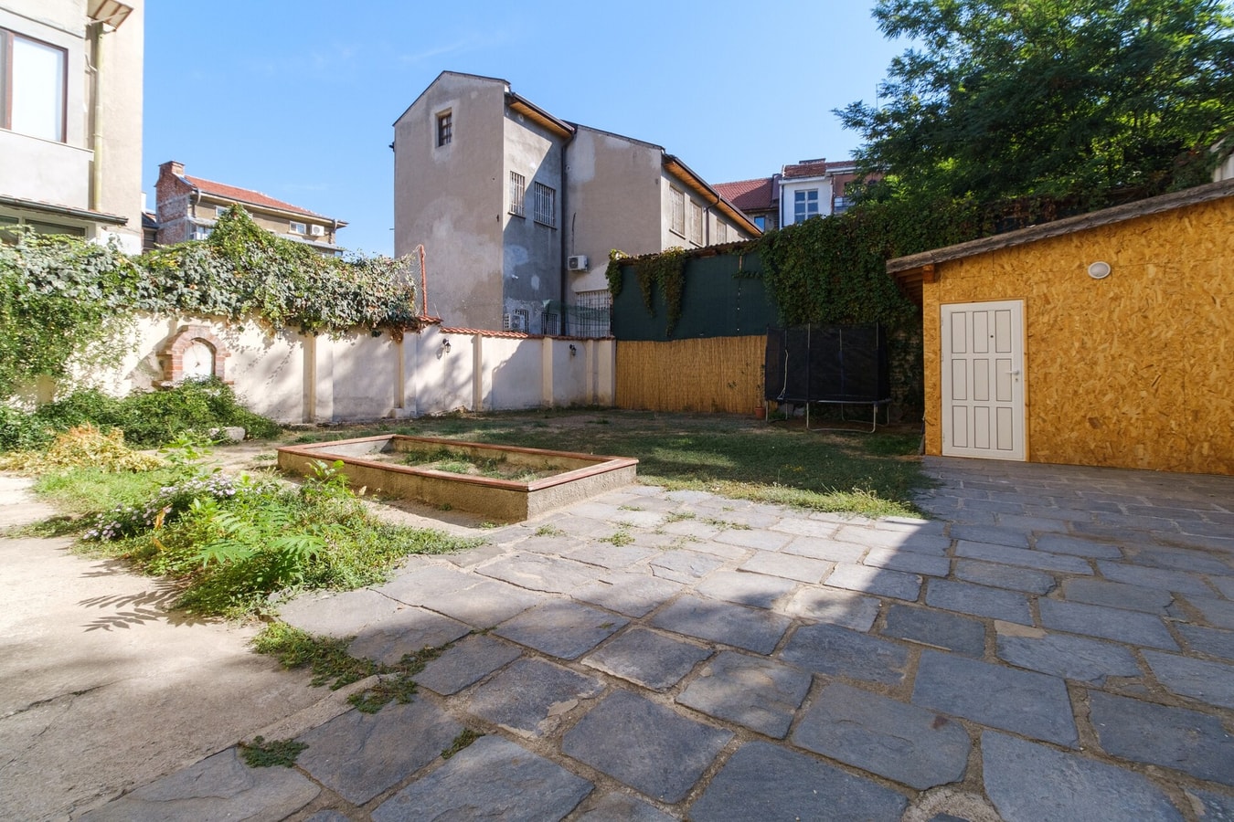 1-bedroom City Center secret gem 24 MT Homes Property Management